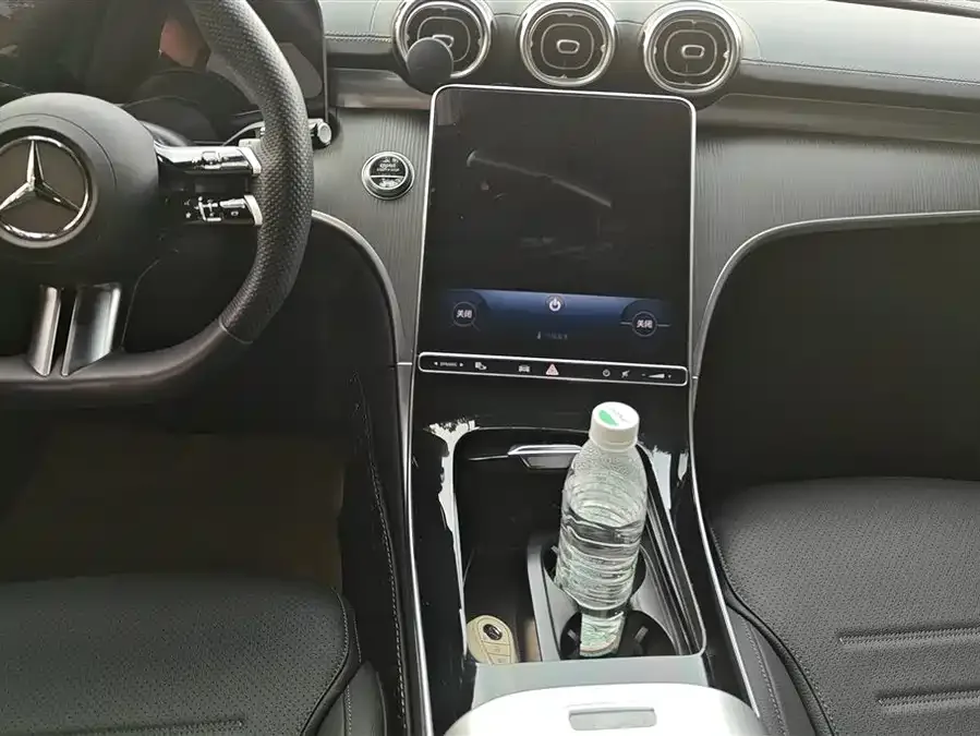 Mercedes-Benz Class C Mercedes-Benz C-Class 2023 C 260 L Sports Edition 2023 — миниатюра 4