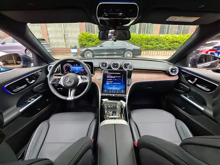 Mercedes-Benz Class C Mercedes-Benz C-Class 2024 C 260 L 2024 — миниатюра 4