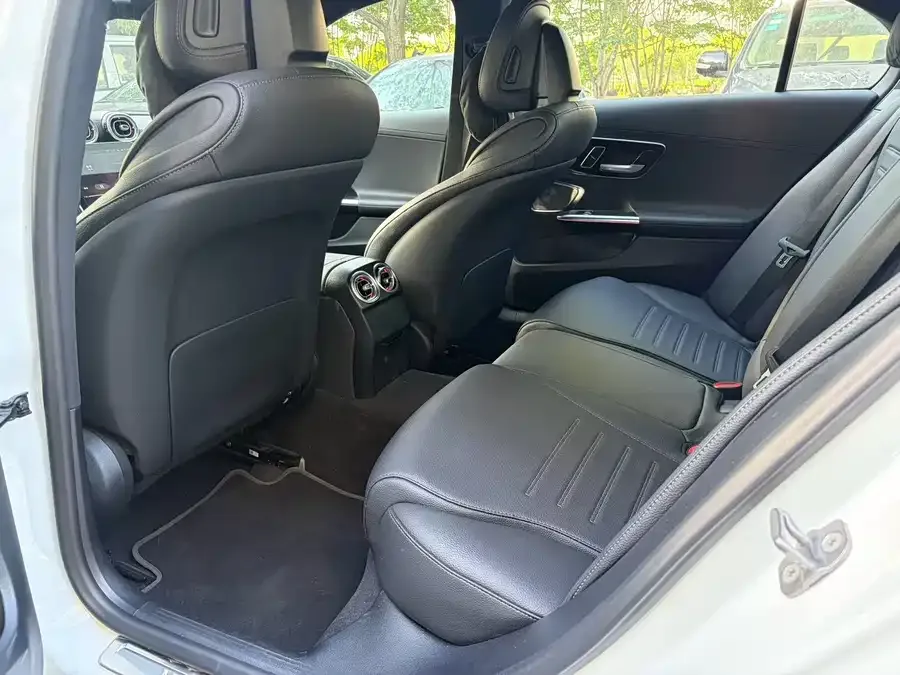 Mercedes-Benz Class C Mercedes-Benz C-Class 2025 C 260 L Haoye Sports Edition 2024 — миниатюра 3
