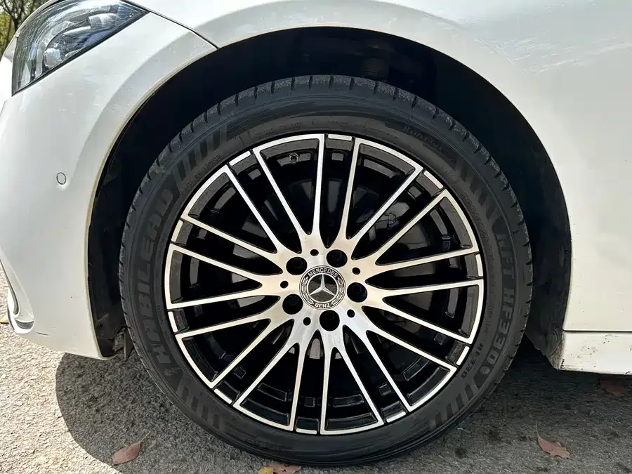 Mercedes-Benz Class C Mercedes-Benz C-Class 2023 C 260 L Sports Edition 2023 — миниатюра 5