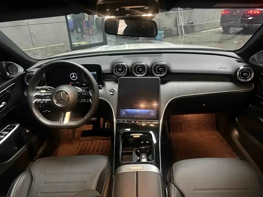 Mercedes-Benz Class C Mercedes-Benz C-Class 2023 C 200 L Sports Edition 2023 — миниатюра 2