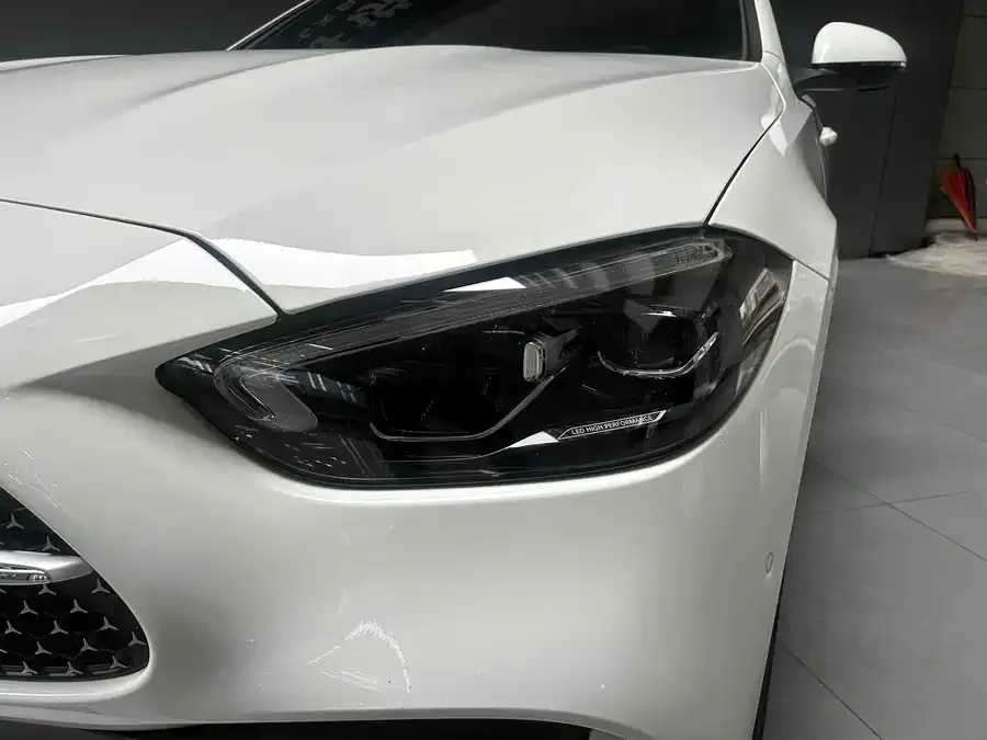 Mercedes-Benz Class C Mercedes-Benz C-Class 2023 C 200 L Sports Edition 2023 — миниатюра 3