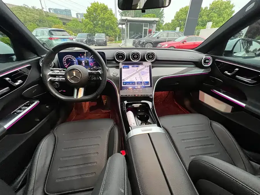 Mercedes-Benz Class C Mercedes-Benz C-Class 2024 C 260 L Sports Edition 2024 — миниатюра 3