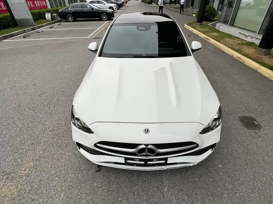 Mercedes-Benz Class C Mercedes-Benz C-Class 2024 C 260 L Sports Edition 2024 — миниатюра 4