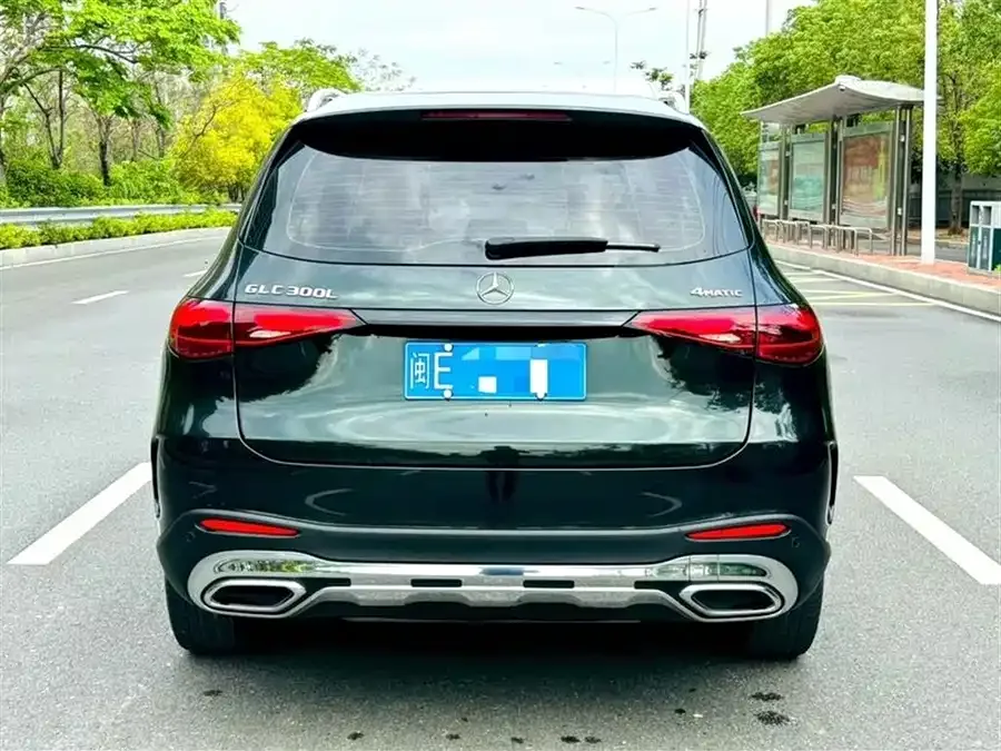 Mercedes-Benz GLC-Class Mercedes-Benz GLC 2024 GLC 300 L 4MATIC luxury 5-seater 2024 — миниатюра 5