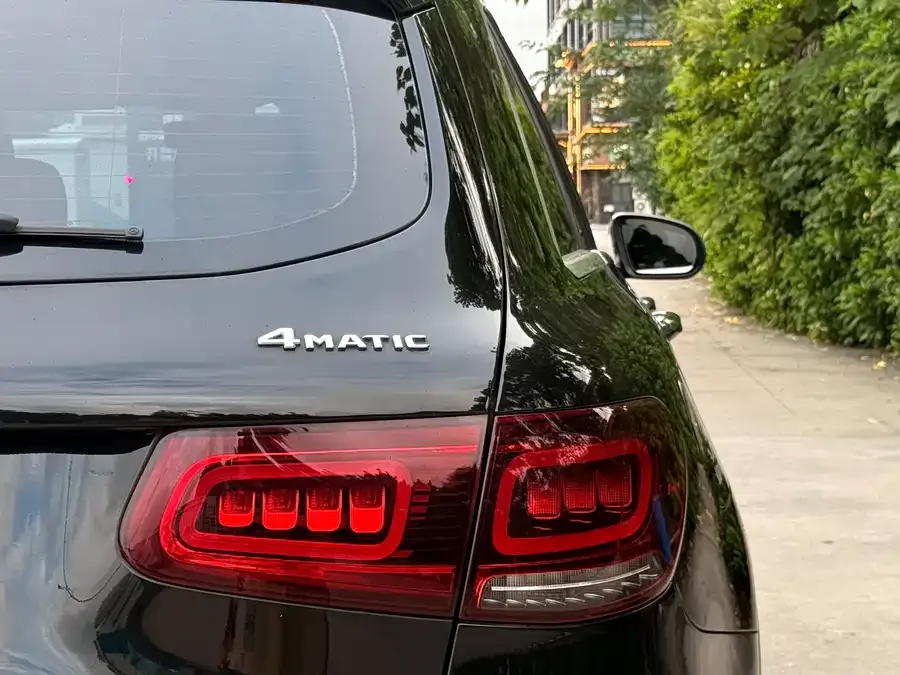 Mercedes-Benz GLC-Class Mercedes-Benz GLC 2022 GLC 260 L 4MATIC Luxury Edition 2022 — миниатюра 3