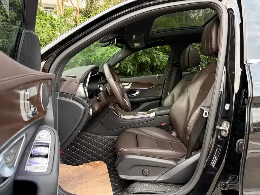 Mercedes-Benz GLC-Class Mercedes-Benz GLC 2022 GLC 260 L 4MATIC Luxury Edition 2022 — миниатюра 4