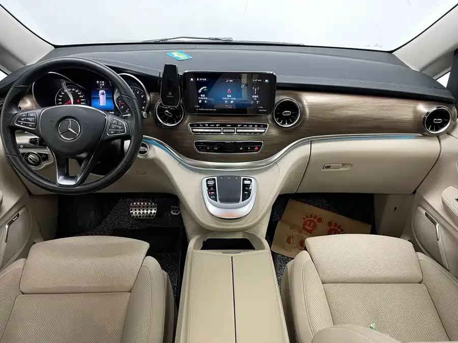 Mercedes-Benz Class V Mercedes-Benz V-Class 2022 V 260 L Long Wheelbase Luxury Edition 2023 — миниатюра 5