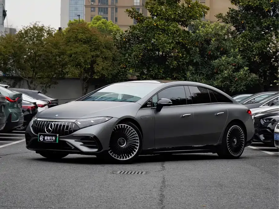 Mercedes-Benz EQS AMG 2024