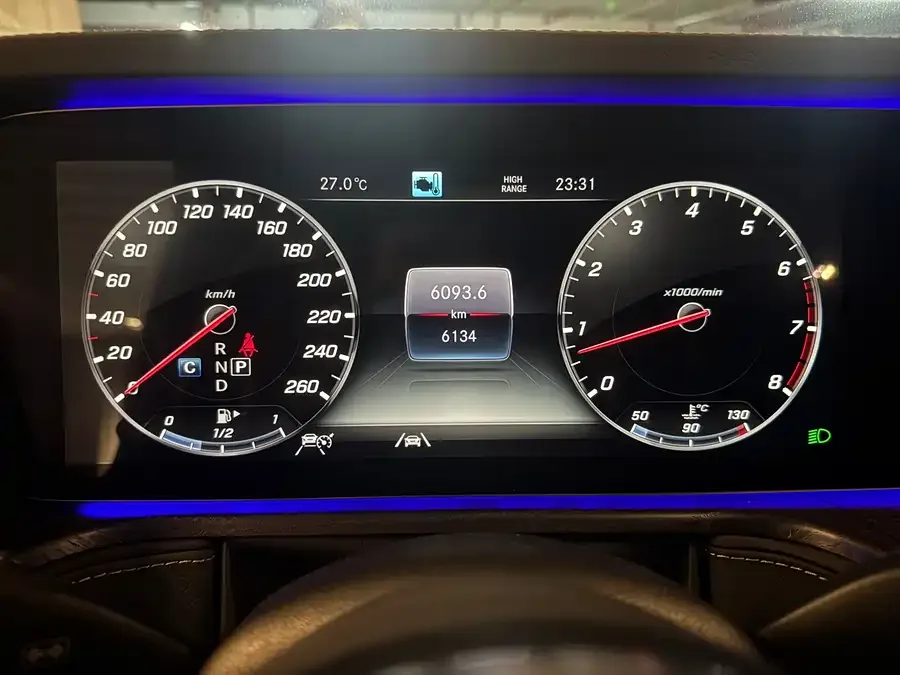 Mercedes-Benz G-rated Mercedes-Benz G-Class 2024 G 500 2026 — миниатюра 4