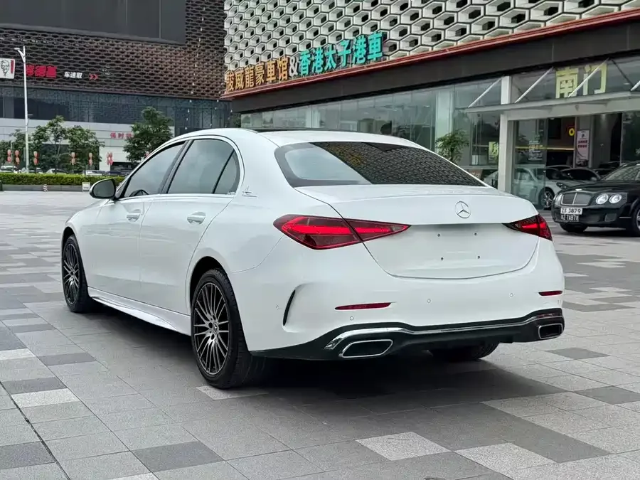 Mercedes-Benz Class C Mercedes-Benz C-Class 2022 facelift C 260 L sports version 2022 — миниатюра 3