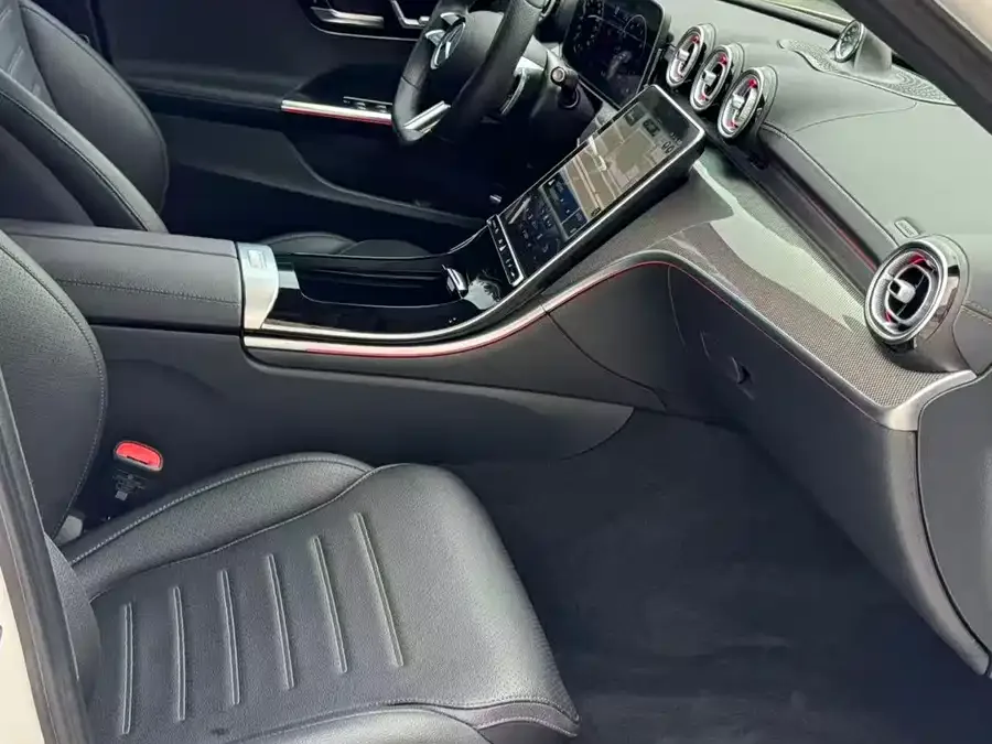 Mercedes-Benz Class C Mercedes-Benz C-Class 2022 facelift C 260 L sports version 2022 — миниатюра 4