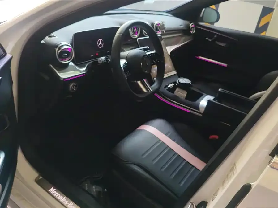 Mercedes-Benz Class C Mercedes-Benz C-Class 2024 C 260 L Sports Edition 2024 — миниатюра 3