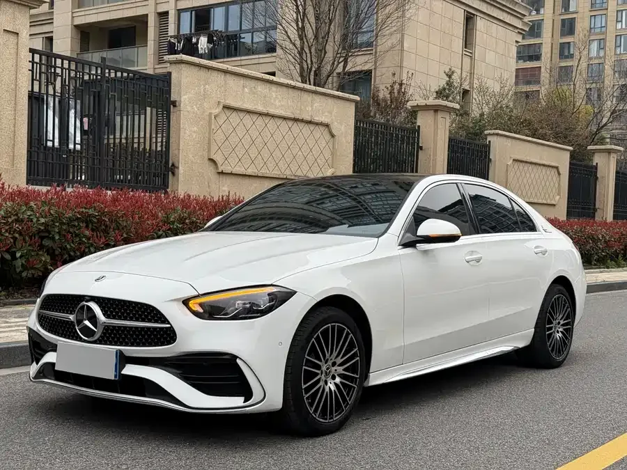 Mercedes-Benz Class C 2024