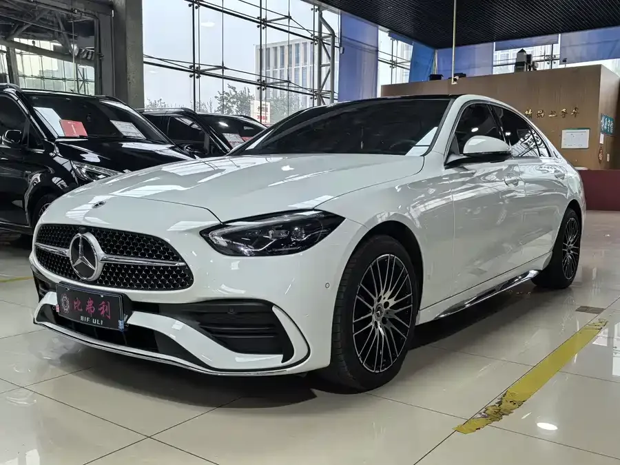 Mercedes-Benz Class C 2024