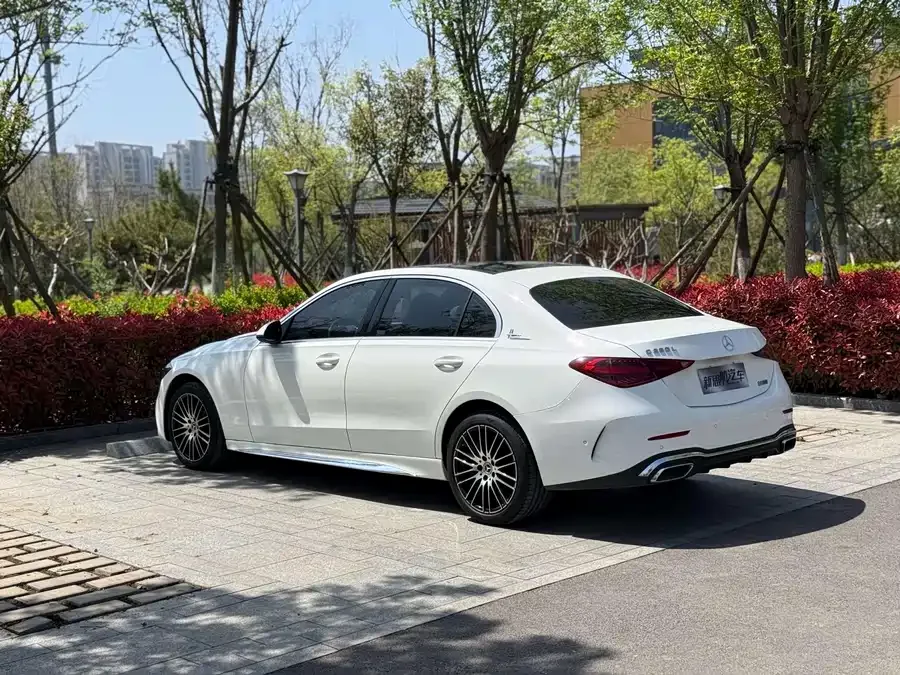 Mercedes-Benz Class C Mercedes-Benz C-Class 2024 facelift C 260 L sports version 2024 — миниатюра 5
