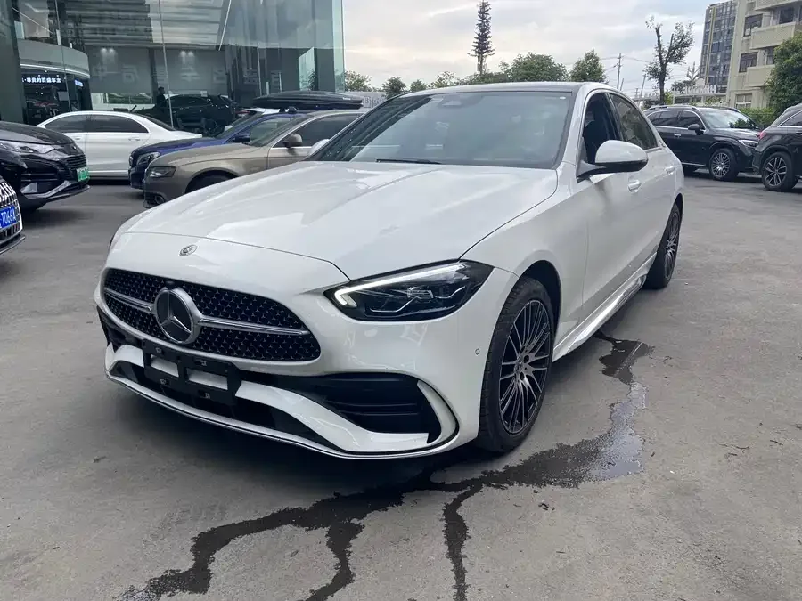 Mercedes-Benz Class C 2024