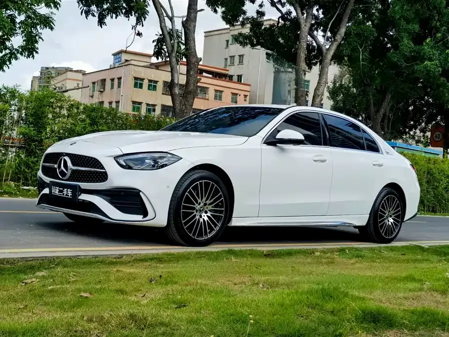 Mercedes-Benz Class C 2024