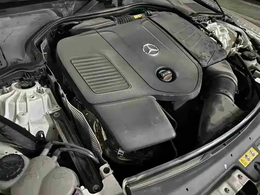 Mercedes-Benz Class C Mercedes-Benz C-Class 2023 C 260 L Sports Edition 2023 — миниатюра 3