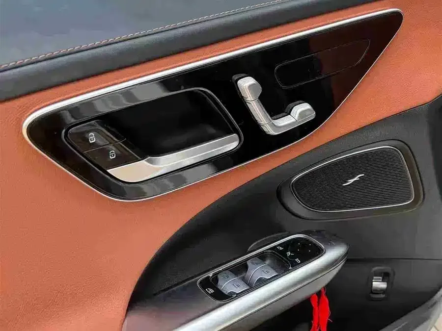 Mercedes-Benz Class C Mercedes-Benz C-Class 2023 C 260 L Sports Edition 2023 — миниатюра 5