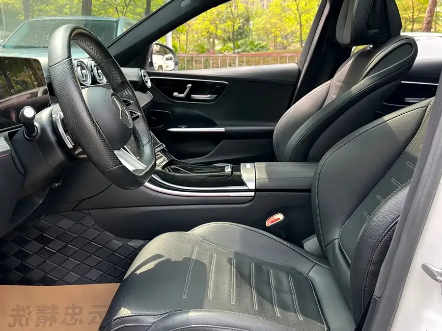 Mercedes-Benz Class C Mercedes-Benz C-Class 2022 facelift C 260 L sports version 2022 — миниатюра 3