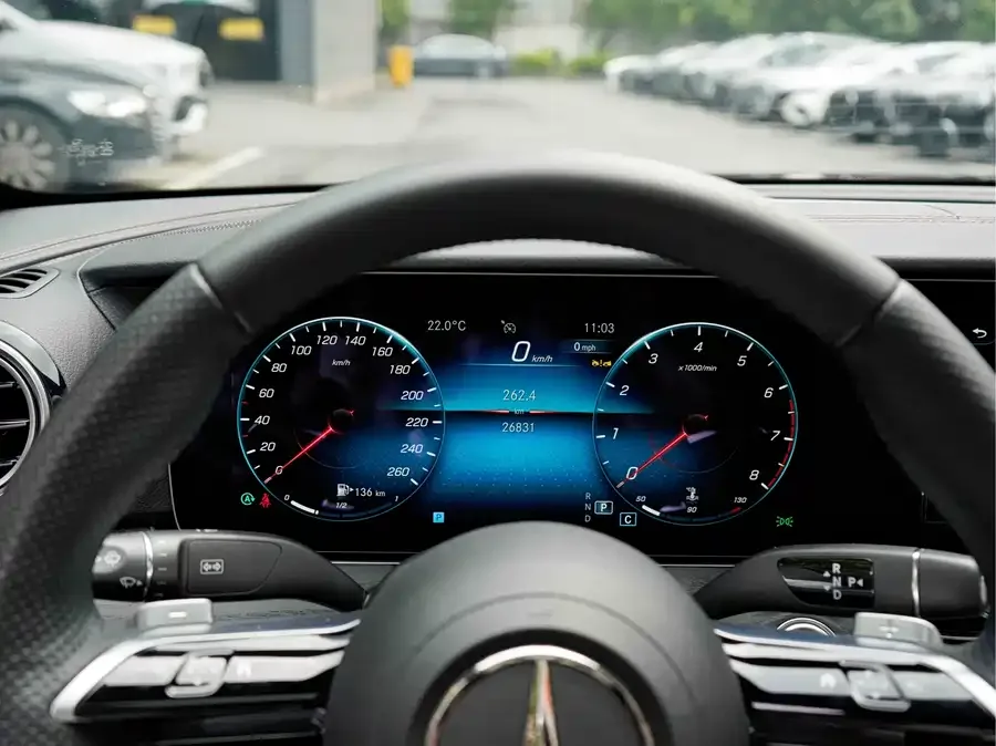 Mercedes-Benz E-Class Mercedes-Benz E-Class 2023 E 300 L Sports Luxury Edition 2023 — миниатюра 3