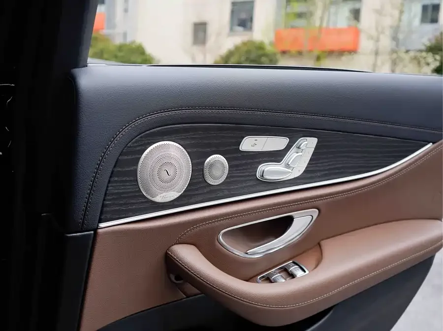 Mercedes-Benz E-Class Mercedes-Benz E-Class 2023 E 300 L Sports Luxury Edition 2023 — миниатюра 5