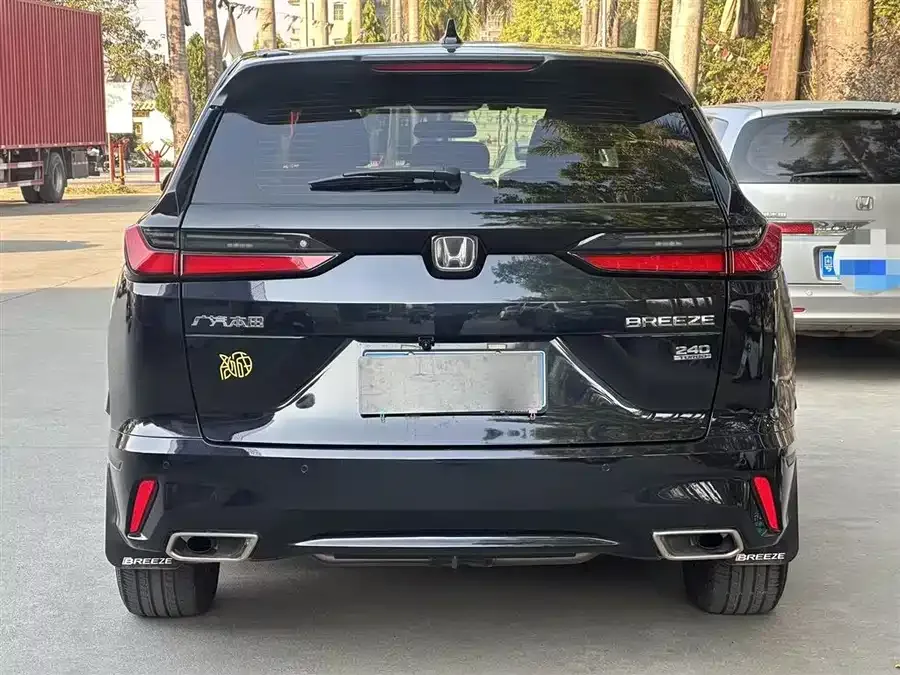 Honda Breeze Haoying 2023 240TURBO 2WD Elite Edition 5 Seaters 2024 — миниатюра 3