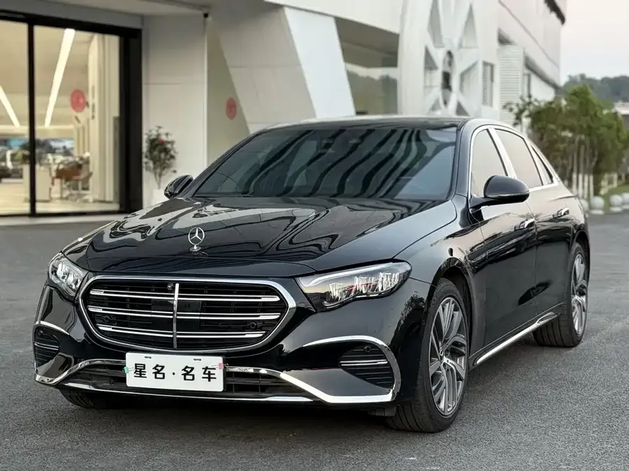 Mercedes-Benz E-Class 2024