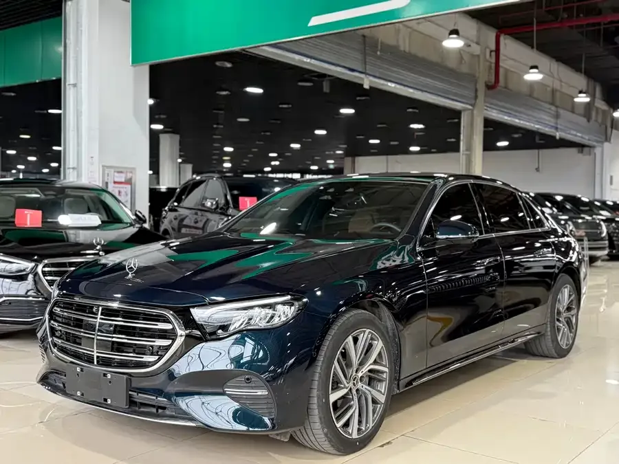 Mercedes-Benz E-Class 2024