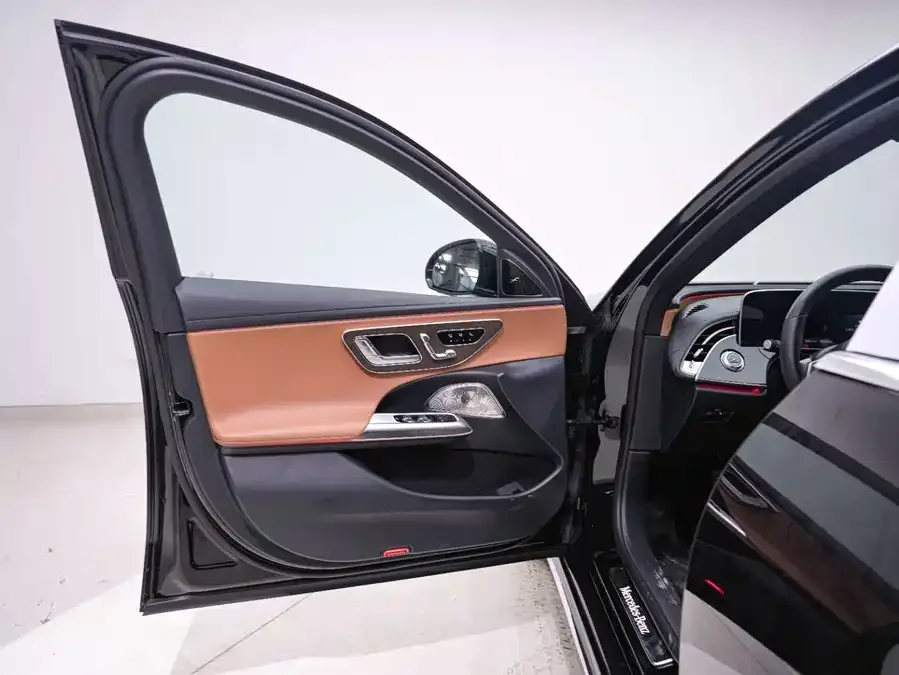 Mercedes-Benz E-Class Mercedes-Benz E-Class 2024 E 300 L Luxury Edition 2024 — миниатюра 5