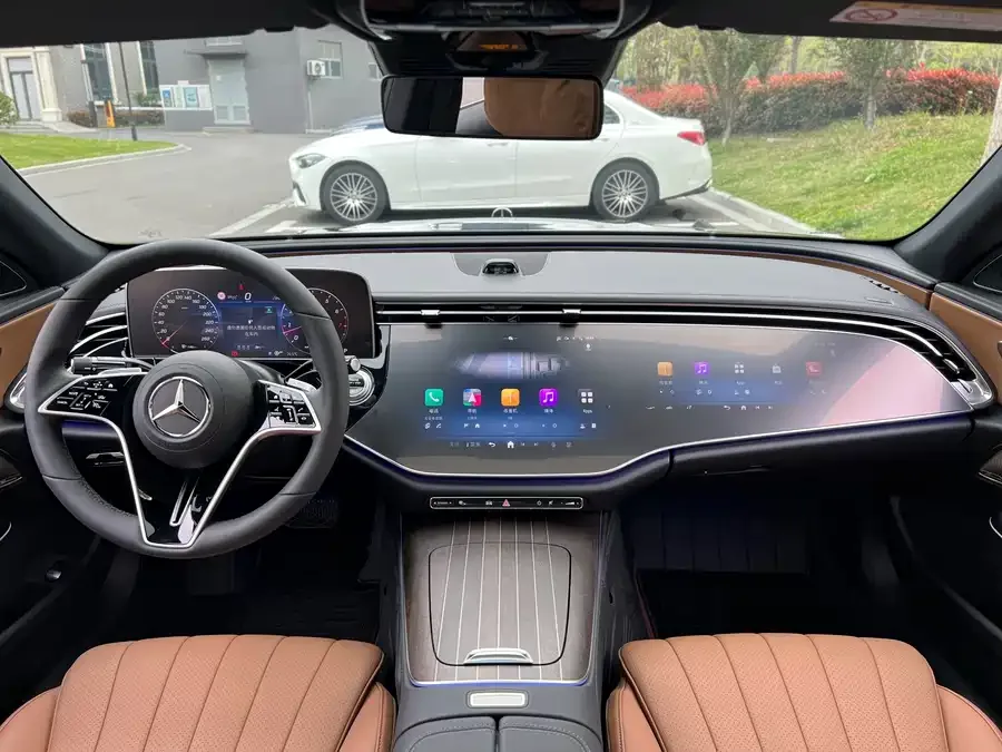 Mercedes-Benz E-Class Mercedes-Benz E-Class 2024 E 300 L Luxury Edition 2024 — миниатюра 5