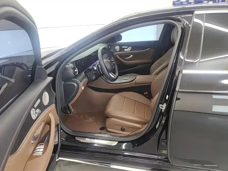 Mercedes-Benz E-Class Mercedes-Benz E-Class 2023 E 300 L Sports Luxury Edition 2023 — миниатюра 3