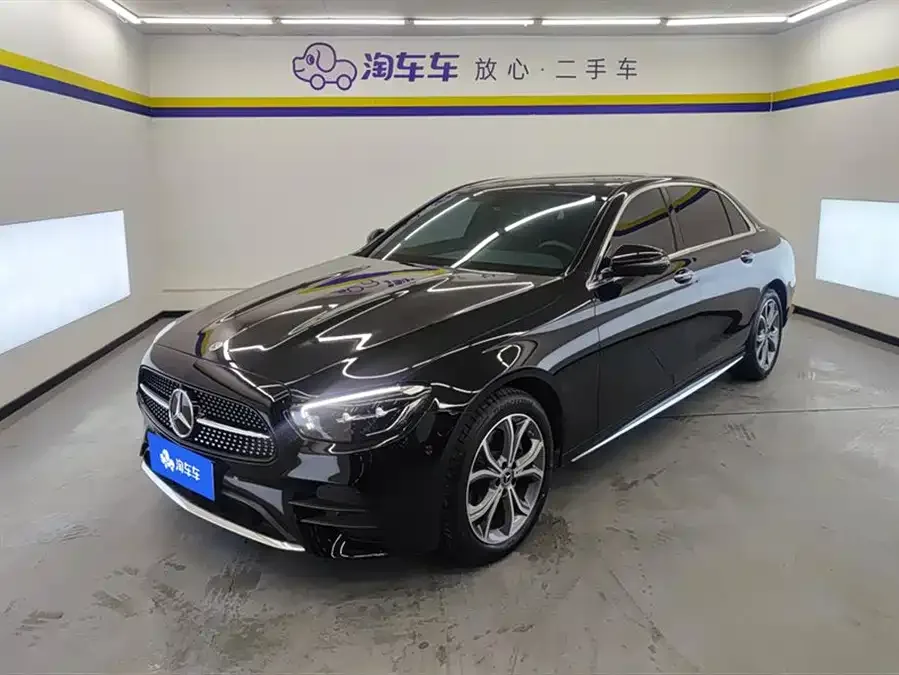 Mercedes-Benz E-Class 2023