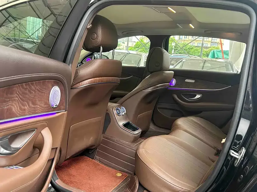 Mercedes-Benz E-Class Mercedes-Benz E-Class 2022 E 300 L Fashion Edition 2022 — миниатюра 2
