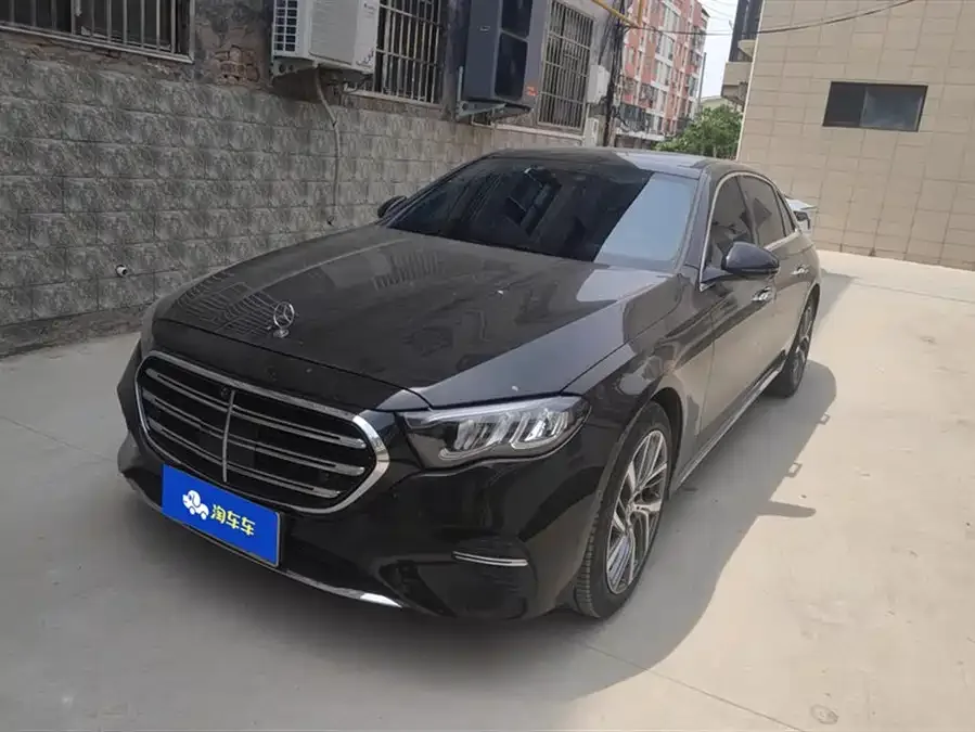 Mercedes-Benz E-Class 2024
