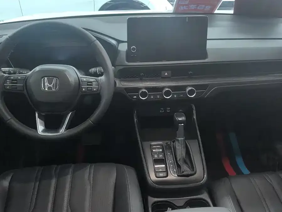Honda Breeze Haoying 2023 240TURBO 2WD Luxury Edition 5 Seaters 2023 — миниатюра 4