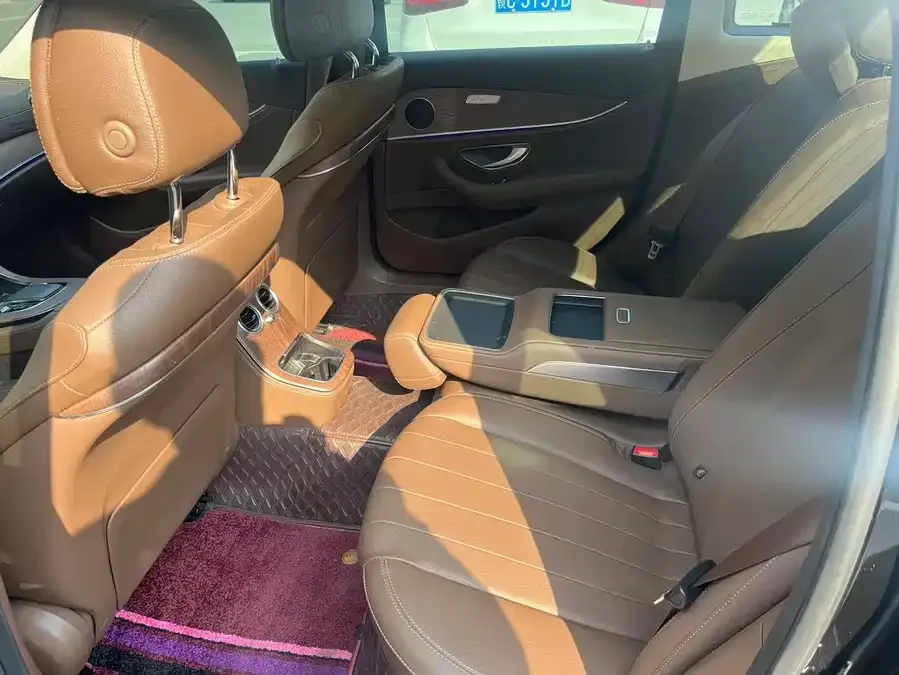 Mercedes-Benz E-Class Mercedes-Benz E-Class 2023 E 260 L 2023 — миниатюра 2