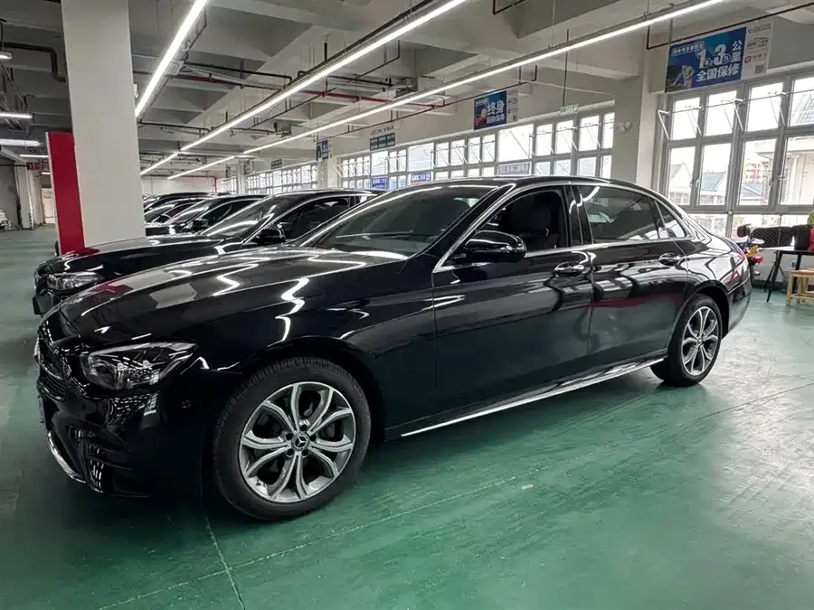 Mercedes-Benz E-Class Mercedes-Benz E-Class 2023 facelift E 300 L Fashion Edition 2024 — миниатюра 4