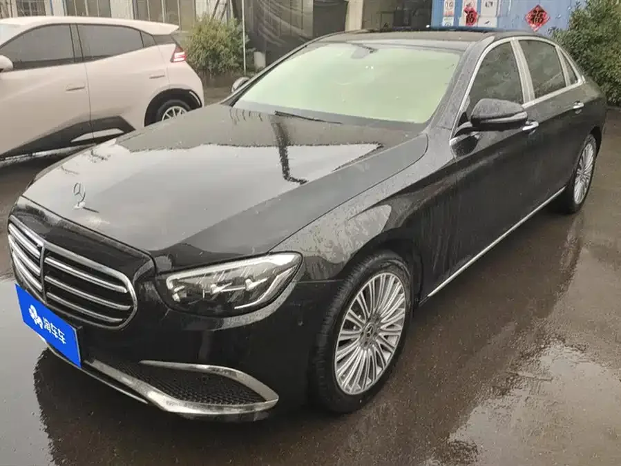 Mercedes-Benz E-Class 2023