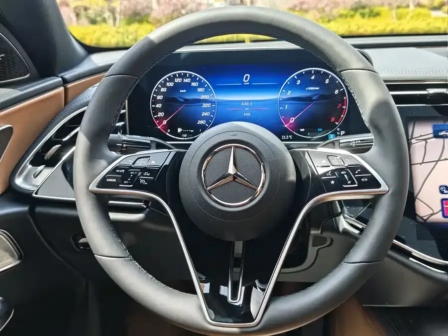 Mercedes-Benz E-Class 2026 Mercedes-Benz E-Class Facelift E 300 L Luxury 2026 — миниатюра 4