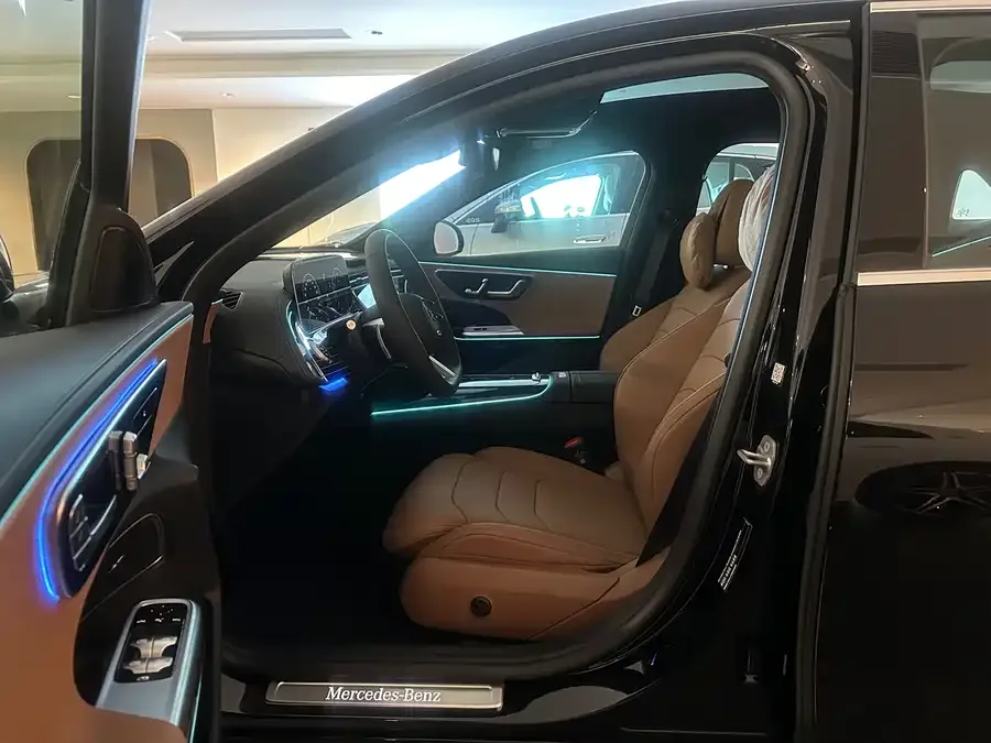 Mercedes-Benz E-Class Mercedes-Benz E-Class 2025 E 260 L Sports 2025 — миниатюра 4