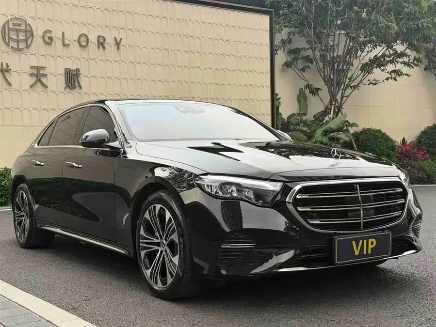 Mercedes-Benz E-Class Mercedes-Benz E-Class 2025 facelift E 300 L Luxury Edition 2025 — миниатюра 2