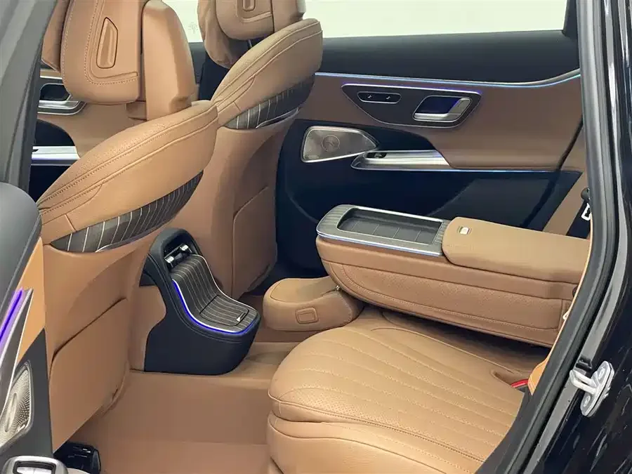 Mercedes-Benz E-Class Mercedes-Benz E-Class 2024 E 300 L Fashion Edition 2024 — миниатюра 4