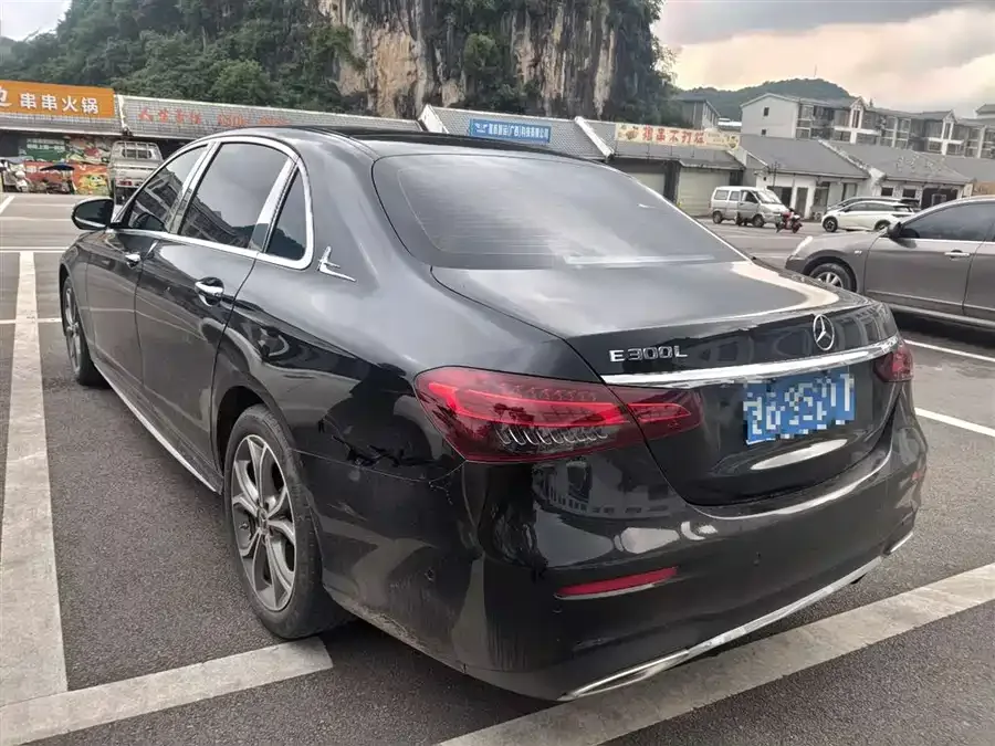 Mercedes-Benz E-Class Mercedes-Benz E-Class 2023 E 300 L Sports Luxury Edition 2023 — миниатюра 2