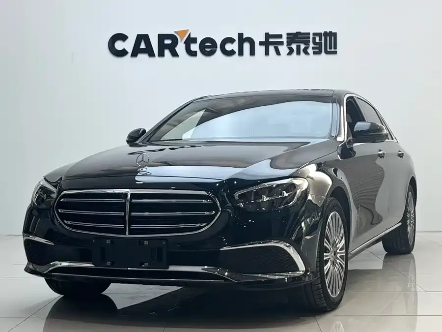Mercedes-Benz E-Class 2024