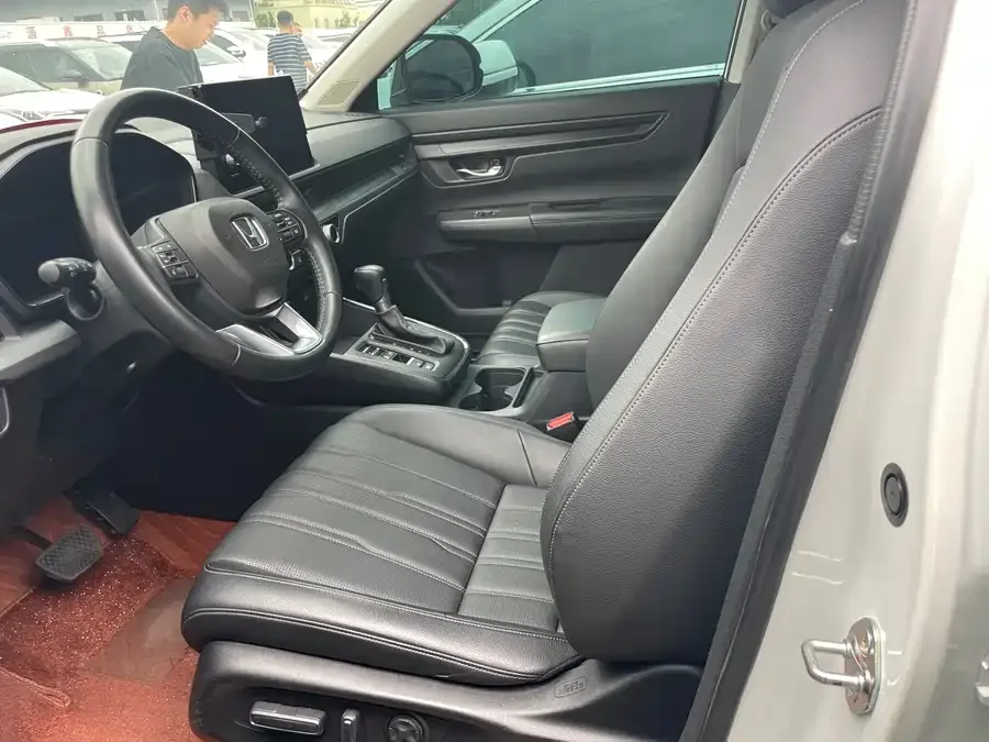 Honda Breeze Haoying 2023 240TURBO 2WD Elite Edition 5 Seaters 2023 — миниатюра 4