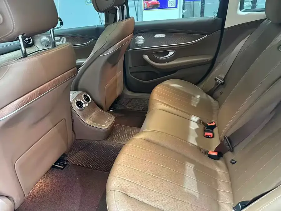 Mercedes-Benz E-Class Mercedes-Benz E-Class 2023 E 300 L Sport Fashion Edition 2023 — миниатюра 2