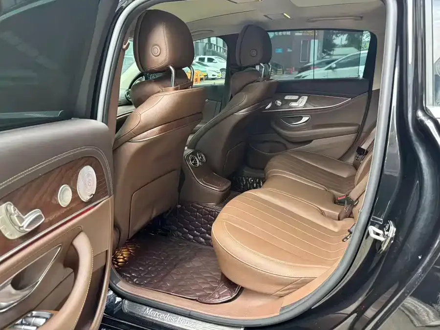 Mercedes-Benz E-Class Mercedes-Benz E-Class 2023 E 300 L Luxury Edition 2023 — миниатюра 2