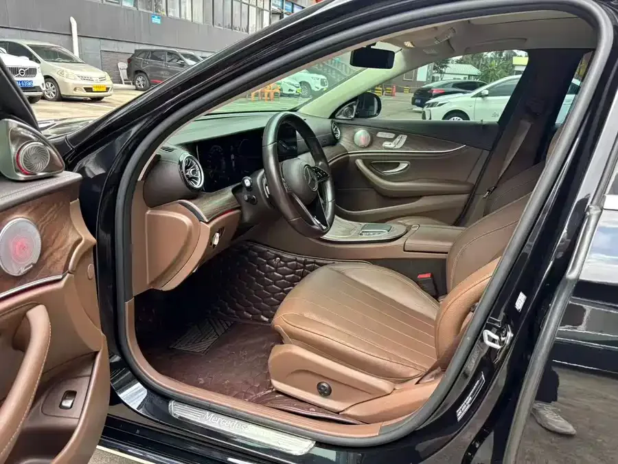 Mercedes-Benz E-Class Mercedes-Benz E-Class 2023 E 300 L Luxury Edition 2023 — миниатюра 4